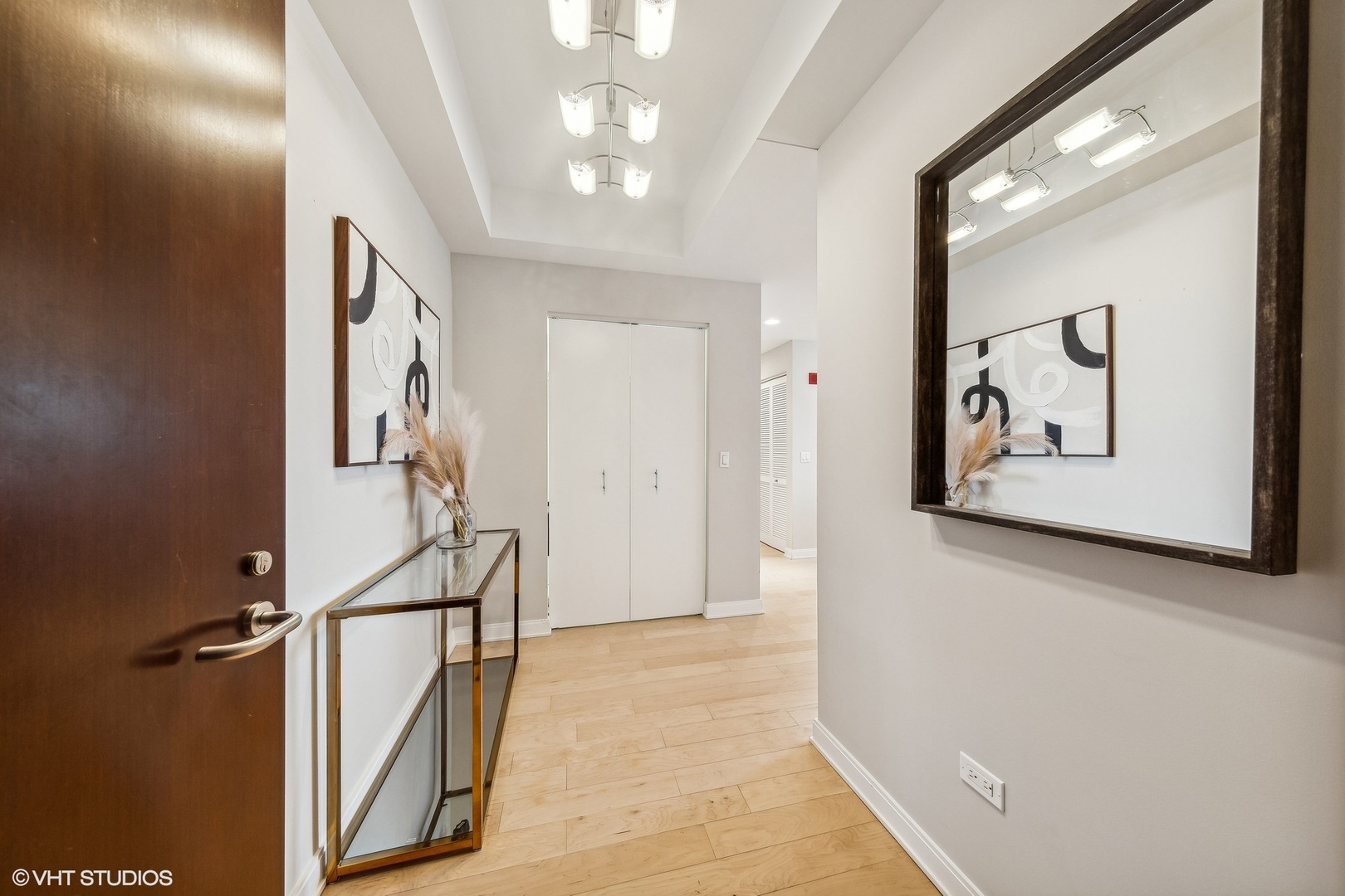 60 E Monroe Street 3103