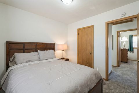 Tiny photo for 3323 25 Avenue, Rock Island, IL 61201 (MLS # 12548270)