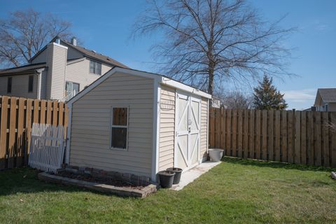 Tiny photo for 829 Prairie Avenue, Bartlett, IL 60103 (MLS # 12661869)