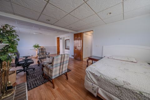 Tiny photo for 829 Prairie Avenue, Bartlett, IL 60103 (MLS # 12661869)