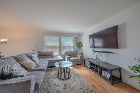 Tiny photo for 829 Prairie Avenue, Bartlett, IL 60103 (MLS # 12661869)
