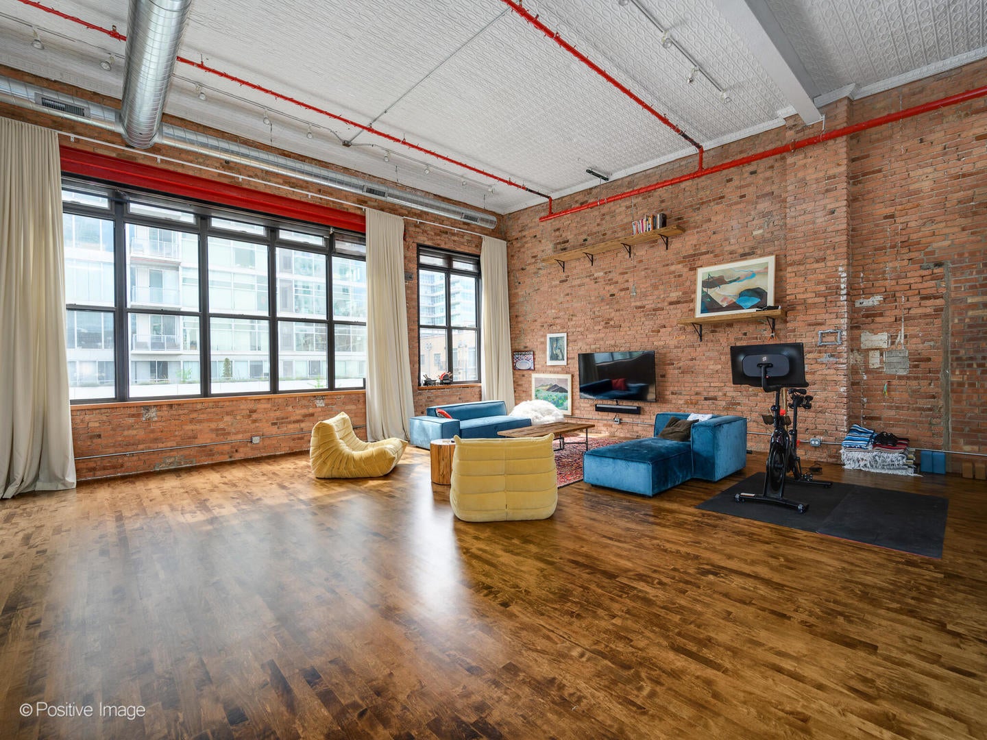 1617 S Michigan Avenue 312