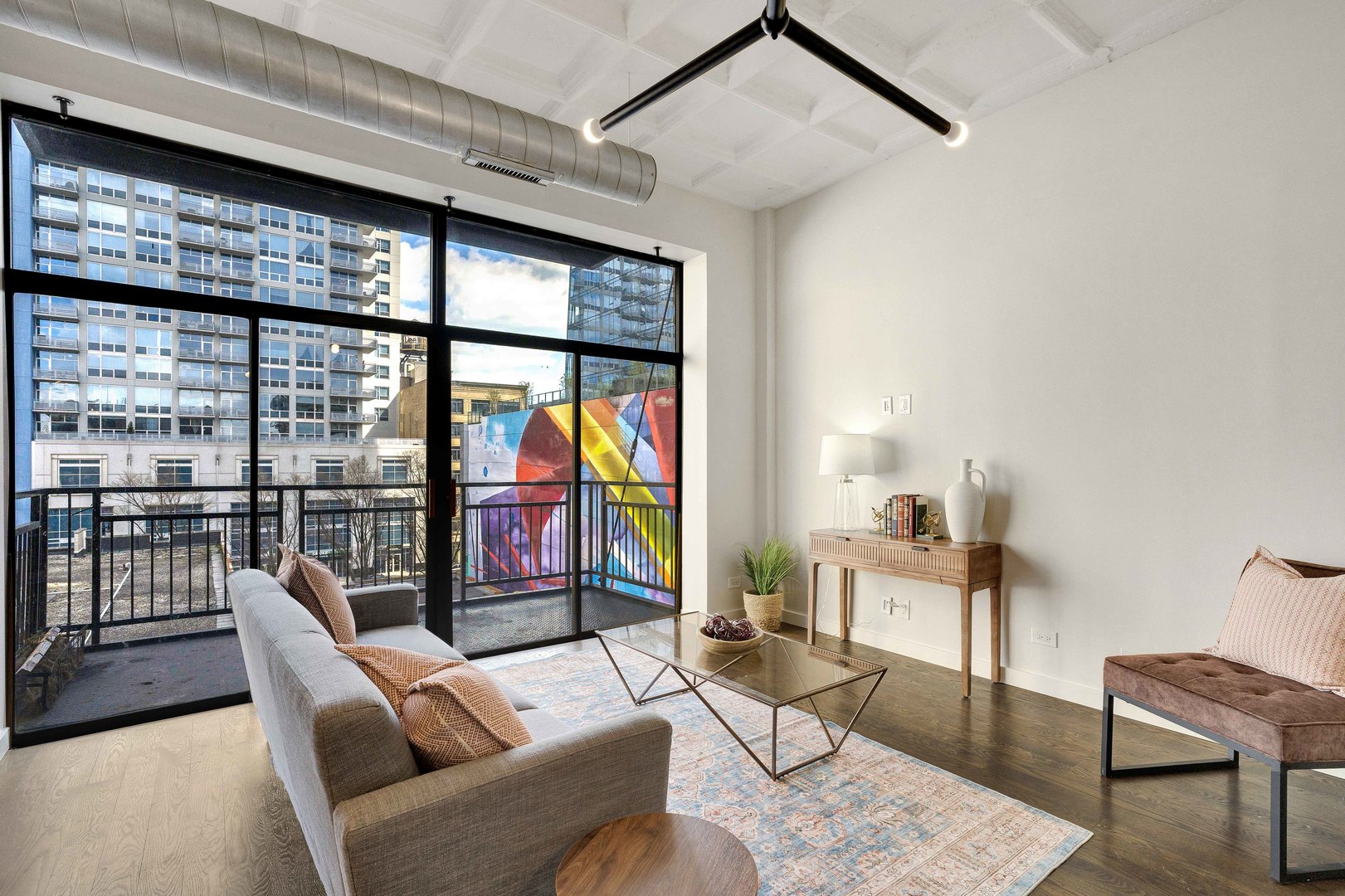 1307 S WABASH Avenue 504