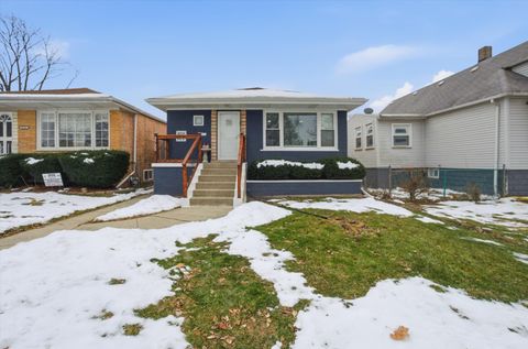 Photo of 3735 W 116th Place, Alsip, IL 60803 (MLS # 12533224)
