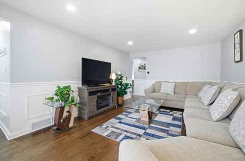 Tiny photo for 3735 W 116th Place, Alsip, IL 60803 (MLS # 12533224)