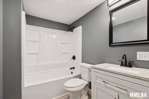 Tiny photo for 3312 GARFIELD Street, Clinton, IA 52732 (MLS # QC4269862)