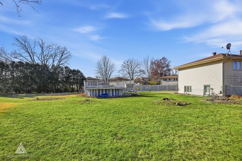 Tiny photo for 18021 Pin Oak Court, Tinley Park, IL 60477 (MLS # 12522764)