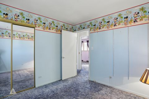 Tiny photo for 18021 Pin Oak Court, Tinley Park, IL 60477 (MLS # 12522764)