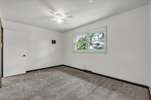 Tiny photo for 112 Hillcrest Drive, Geneseo, IL 61254 (MLS # 12791014)