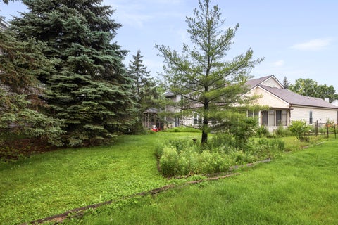 Tiny photo for 90 Sandhurst Road, Mundelein, IL 60060 (MLS # 12692827)