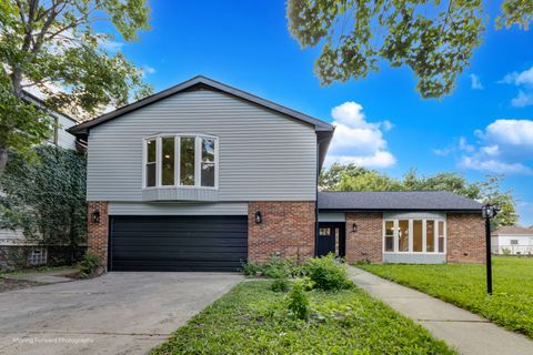 Tiny photo for 626 S 14th Avenue, Maywood, IL 60153 (MLS # 12456178)