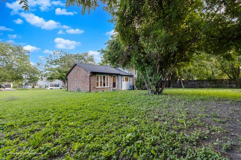 Tiny photo for 626 S 14th Avenue, Maywood, IL 60153 (MLS # 12456178)