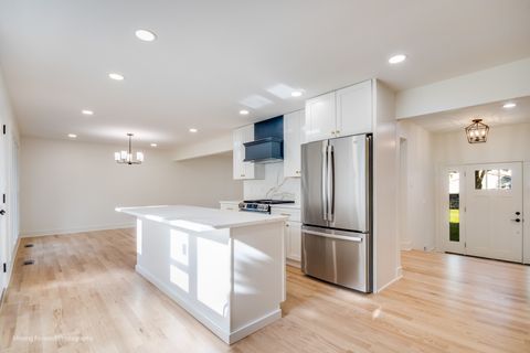 Tiny photo for 626 S 14th Avenue, Maywood, IL 60153 (MLS # 12456178)