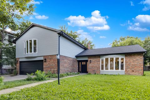 Tiny photo for 626 S 14th Avenue, Maywood, IL 60153 (MLS # 12456178)