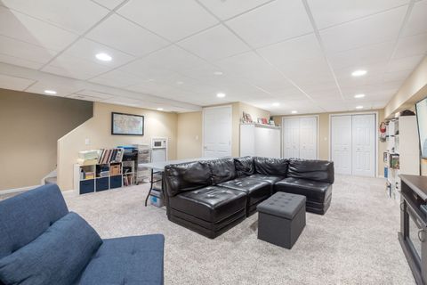 Tiny photo for 673 Central Avenue, Deerfield, IL 60015 (MLS # 12615143)