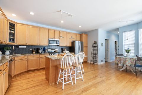 Tiny photo for 673 Central Avenue, Deerfield, IL 60015 (MLS # 12615143)