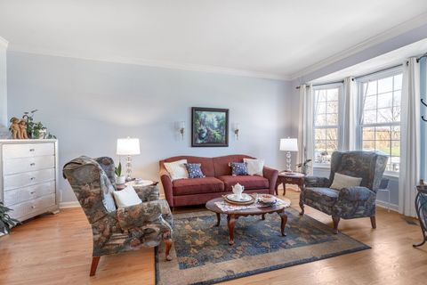 Tiny photo for 673 Central Avenue, Deerfield, IL 60015 (MLS # 12615143)