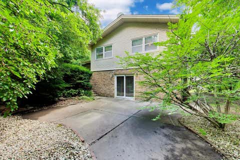 Tiny photo for 3214 River Falls Drive, Northbrook, IL 60062 (MLS # 12701281)