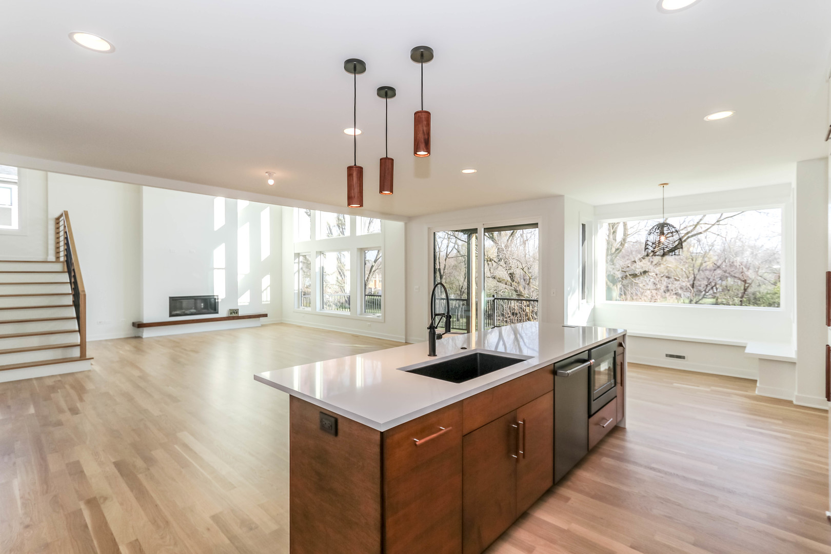 15 Pinnacle Court