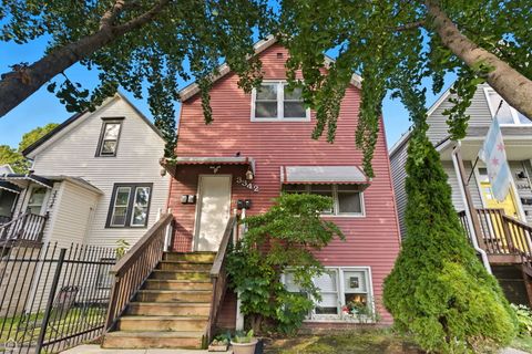 3342 N WHIPPLE Avenue Chicago IL 60618