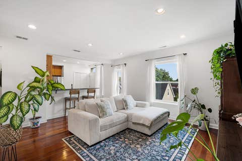 Tiny photo for 3435 W Berteau Avenue #3C, Chicago, IL 60618 (MLS # 12719528)