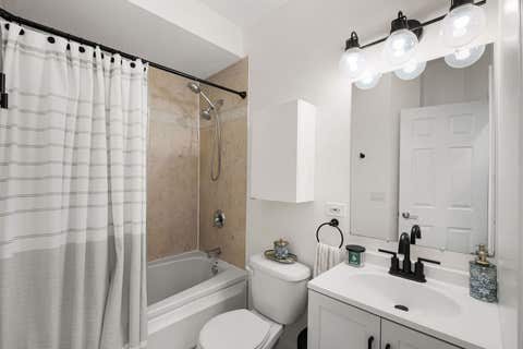 Tiny photo for 3435 W Berteau Avenue #3C, Chicago, IL 60618 (MLS # 12719528)