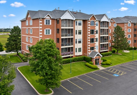 Photo of 7920 Trinity Circle #3SE, Tinley Park, IL 60487 (MLS # 12689620)