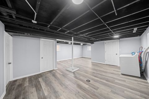 Tiny photo for 8743 S Kingston Avenue, Chicago, IL 60617 (MLS # 12505795)