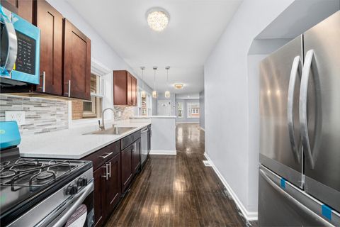 Tiny photo for 8743 S Kingston Avenue, Chicago, IL 60617 (MLS # 12505795)