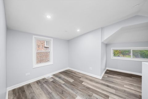 Tiny photo for 8743 S Kingston Avenue, Chicago, IL 60617 (MLS # 12505795)