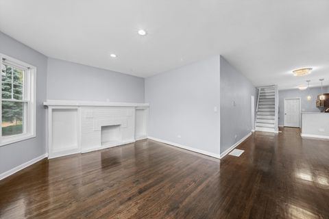 Tiny photo for 8743 S Kingston Avenue, Chicago, IL 60617 (MLS # 12505795)
