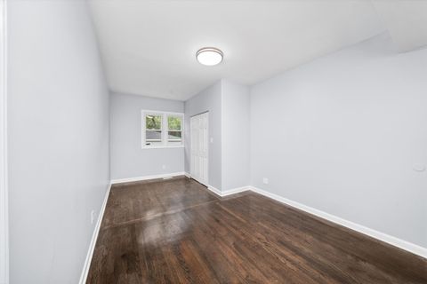 Tiny photo for 8743 S Kingston Avenue, Chicago, IL 60617 (MLS # 12505795)