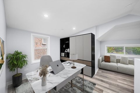 Tiny photo for 8743 S Kingston Avenue, Chicago, IL 60617 (MLS # 12505795)