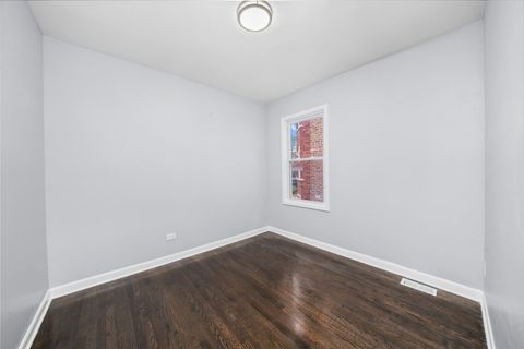 Tiny photo for 8743 S Kingston Avenue, Chicago, IL 60617 (MLS # 12505795)