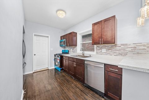 Tiny photo for 8743 S Kingston Avenue, Chicago, IL 60617 (MLS # 12505795)