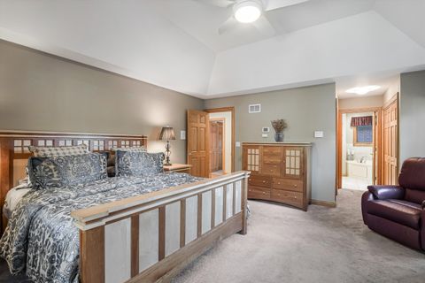 Tiny photo for 300 S Rose Avenue, Park Ridge, IL 60068 (MLS # 12509988)