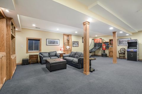 Tiny photo for 300 S Rose Avenue, Park Ridge, IL 60068 (MLS # 12509988)