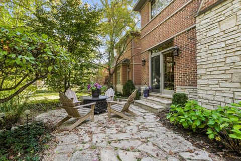 Tiny photo for 300 S Rose Avenue, Park Ridge, IL 60068 (MLS # 12509988)