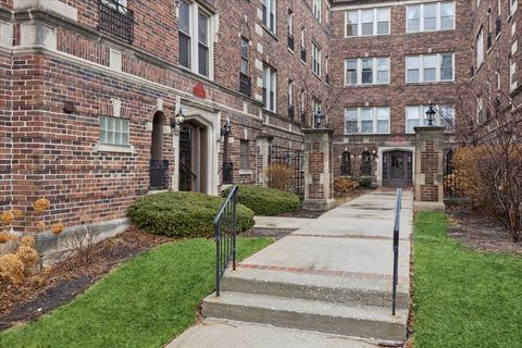 Photo of 65 E Harris Avenue #2A, La Grange, IL 60525 (MLS # 12698273)