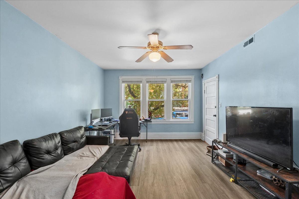1645 W Beach Avenue 1