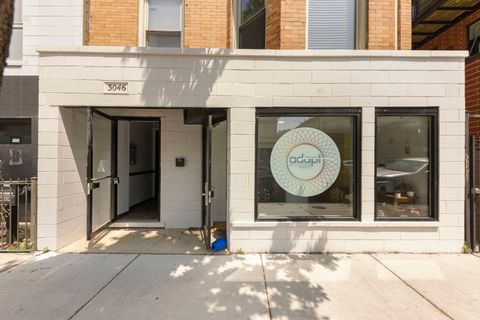 3046 W Armitage Avenue Chicago IL 60647