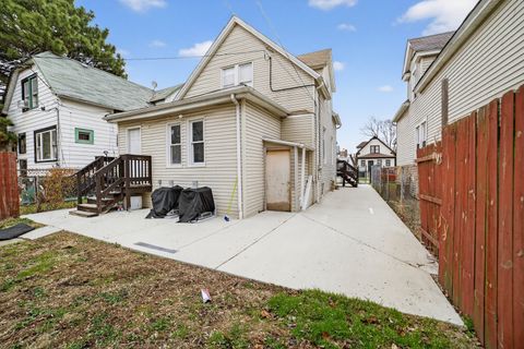 Tiny photo for 1142 N Mason Avenue, Chicago, IL 60651 (MLS # 12594478)