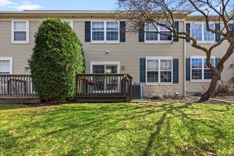 Tiny photo for 136 Durango Drive, Gilberts, IL 60136 (MLS # 12597398)