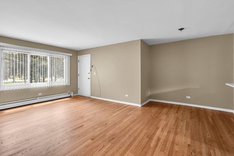 Tiny photo for 7952 MADISON Street #2E, River Forest, IL 60305 (MLS # 12590382)