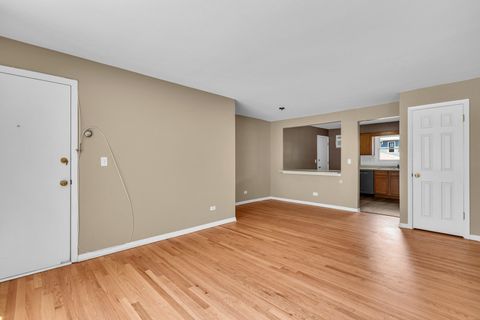 Tiny photo for 7952 MADISON Street #2E, River Forest, IL 60305 (MLS # 12590382)