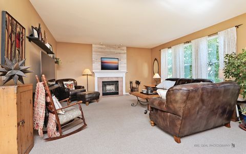 Tiny photo for 2726 Providence Lane, Lindenhurst, IL 60046 (MLS # 12485620)