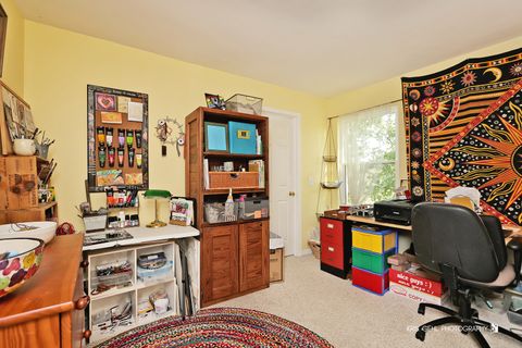 Tiny photo for 2726 Providence Lane, Lindenhurst, IL 60046 (MLS # 12485620)