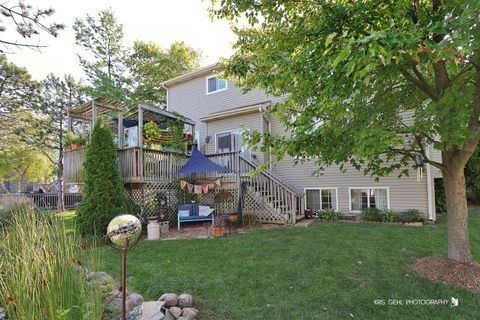 Tiny photo for 2726 Providence Lane, Lindenhurst, IL 60046 (MLS # 12485620)