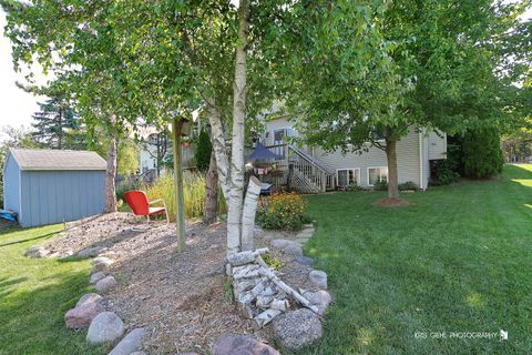 Tiny photo for 2726 Providence Lane, Lindenhurst, IL 60046 (MLS # 12485620)