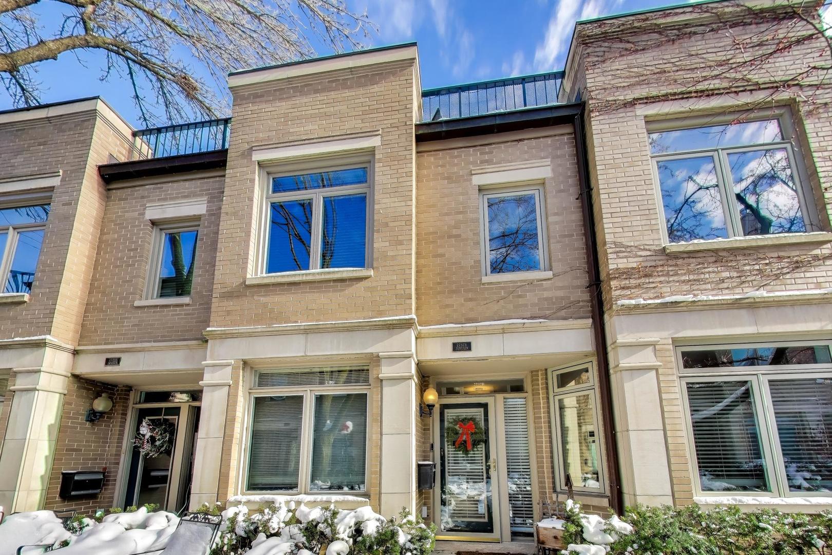 2737 N Janssen Avenue B